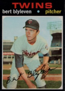 1971 Topps Bert Blyleven RC 215x300 Image